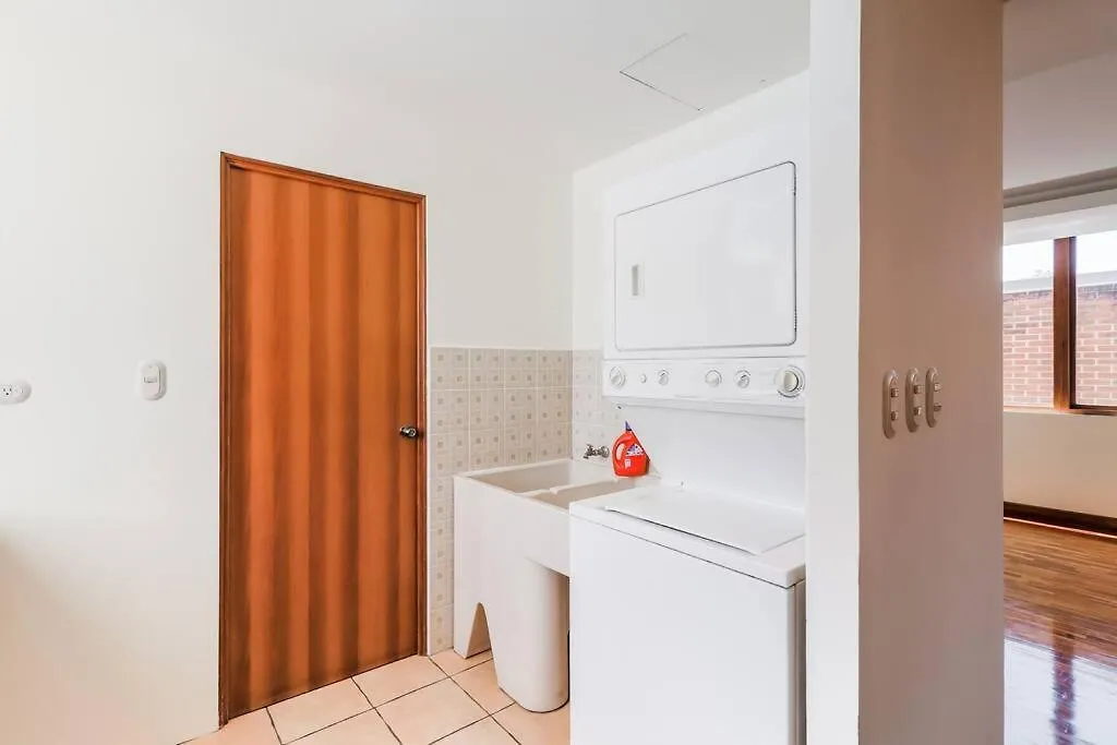 Dp1, Spacious & Bright Flat, 4 Mins To Cayala Ciudad de Guatemala 0*,