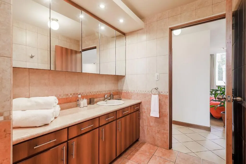 Dp1, Spacious & Bright Flat, 4 Mins To Cayala Ciudad de Guatemala Apartmán