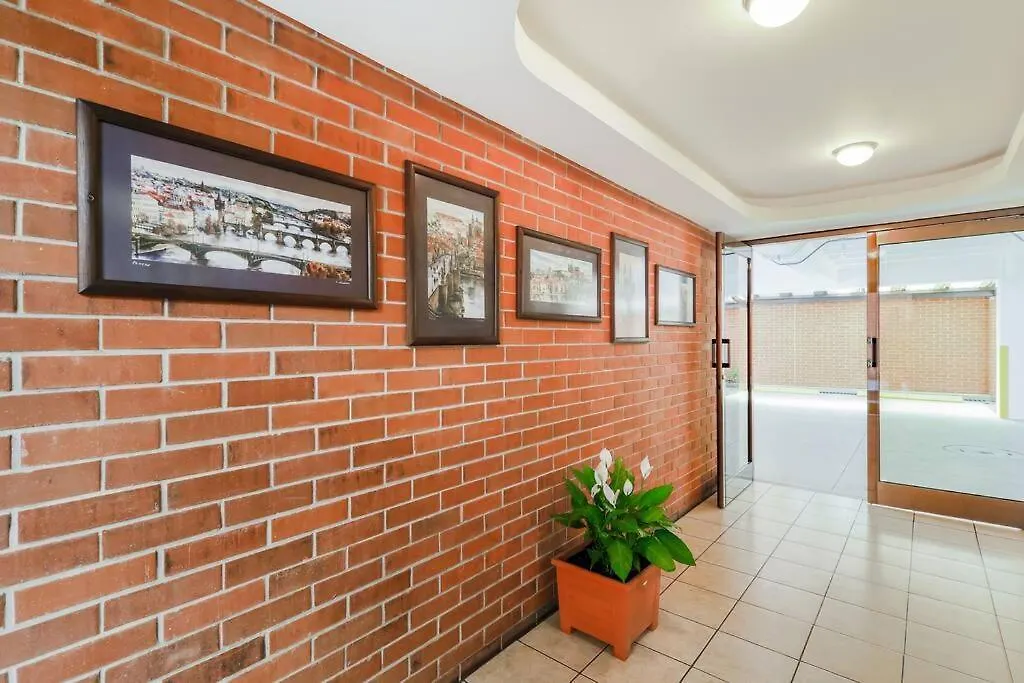 Apartment Dp1, Spacious & Bright Flat, 4 Mins To Cayala Guatemala City