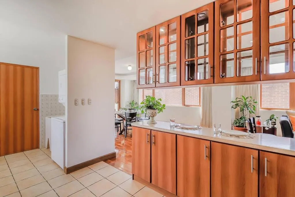 Dp1, Spacious & Bright Flat, 4 Mins To Cayala Guatemala City 0*,