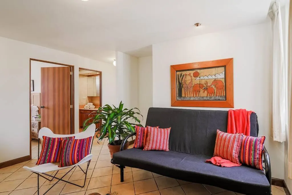 Dp1, Spacious & Bright Flat, 4 Mins To Cayala Guatemala City 0*,  Guatemala