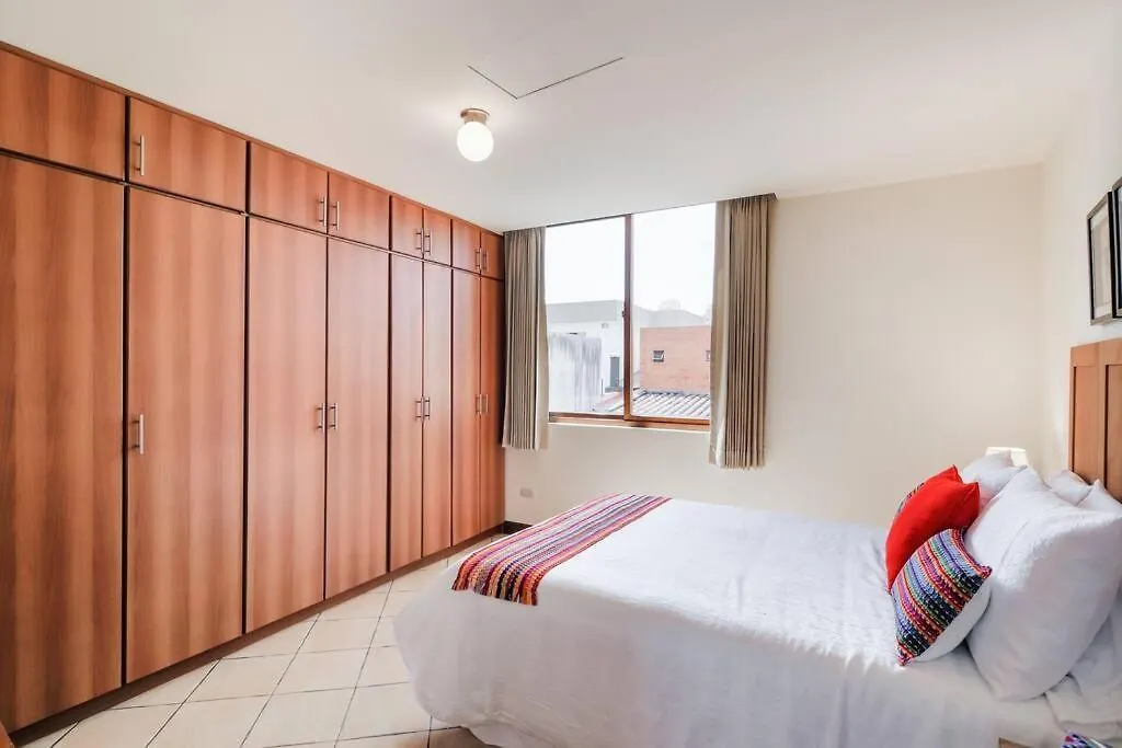 Apartment Dp1, Spacious & Bright Flat, 4 Mins To Cayala Guatemala City