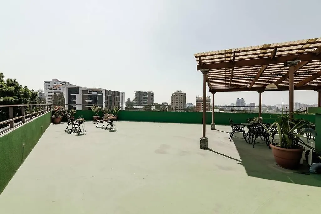 Apartment Dp1, Spacious & Bright Flat, 4 Mins To Cayala Guatemala City