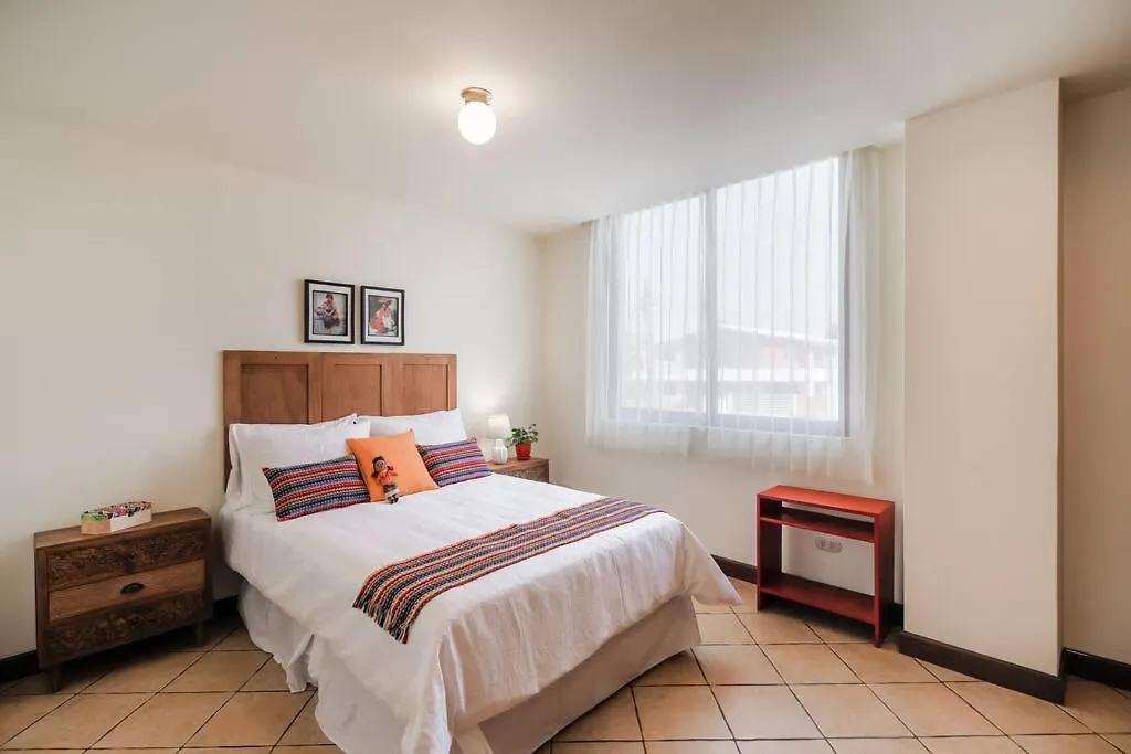 Dp1, Spacious & Bright Flat, 4 Mins To Cayala Guatemala City Guatemala