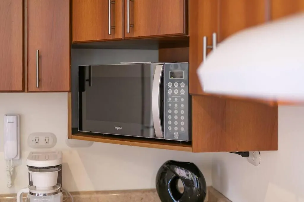 Apartment Dp1, Spacious & Bright Flat, 4 Mins To Cayala Guatemala City Guatemala