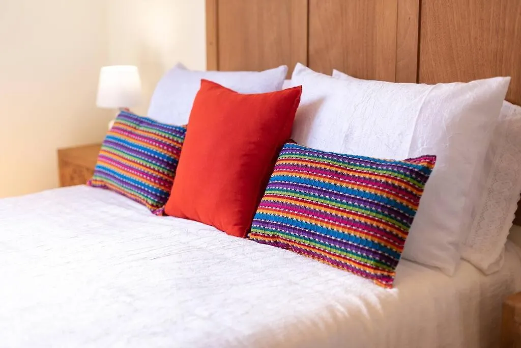 Dp1, Spacious & Bright Flat, 4 Mins To Cayala Guatemala City