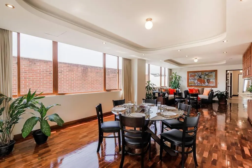 Dp1, Spacious & Bright Flat, 4 Mins To Cayala Guatemala City 0*,  Guatemala